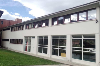 Renovación de las ventanas de la escuela Landagain