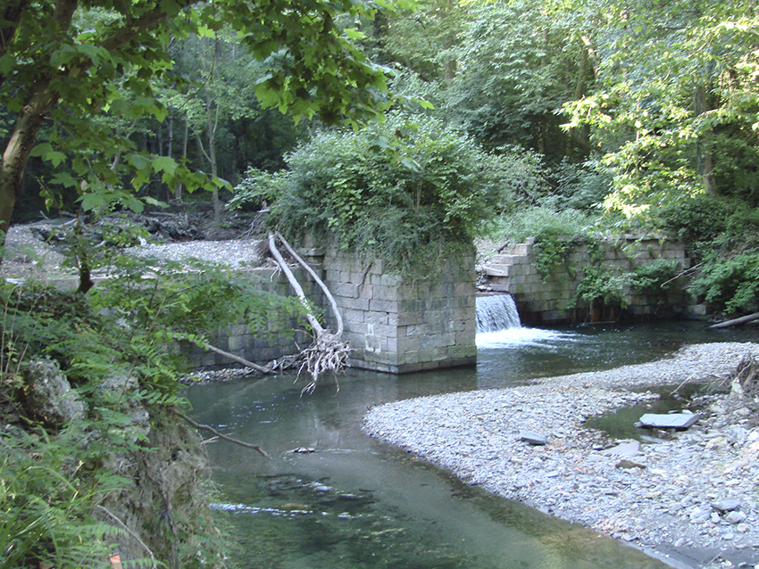 burdinola_behekoa_presa